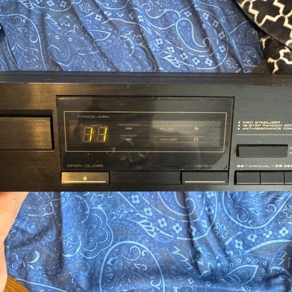 Pioneer PD-4051 Vintage Compact Disc CD Player Black Made in Japan -READ PARTS - Picture 12 of 15